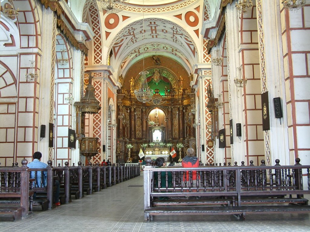 08-Inside the Monasterio de San Francisco.jpg - Inside the Monasterio de San Francisco